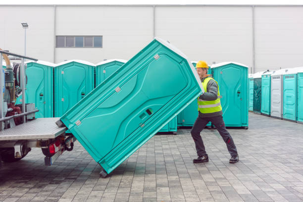 Portable Toilet Options We Offer in The Galena Territory, IL